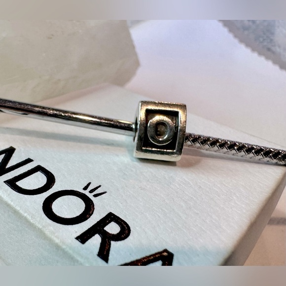 Authentic Pandora Retired Letter ‘O’ 925 Ale Charm - Picture 7 of 10
